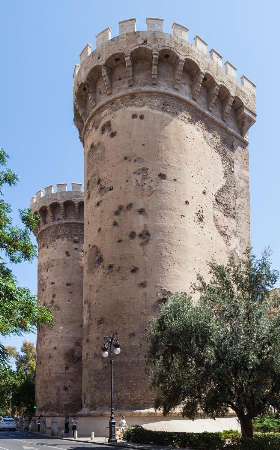 Apartamento céntrico Torres de Quart. Valenza Esterno foto